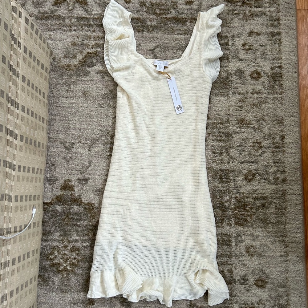 House of Harlow XS Dress Cream